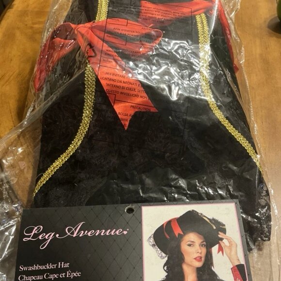 LEG AVENUE VIXEN PIRATE HALLOWEEN COSTUME & PIRATE SWASHBUCKLER HAT - Picture 3 of 4